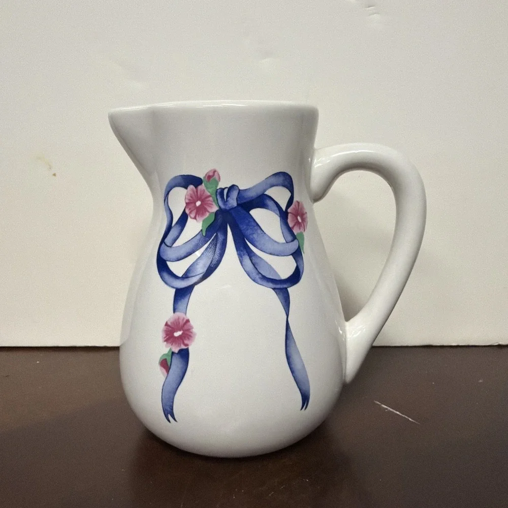 Vintage FTD White Blue Ceramic Pitcher Floral Ribbon Pattern‎ Art Pottery 6